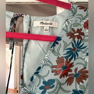 Too small, size 2 madewell dress